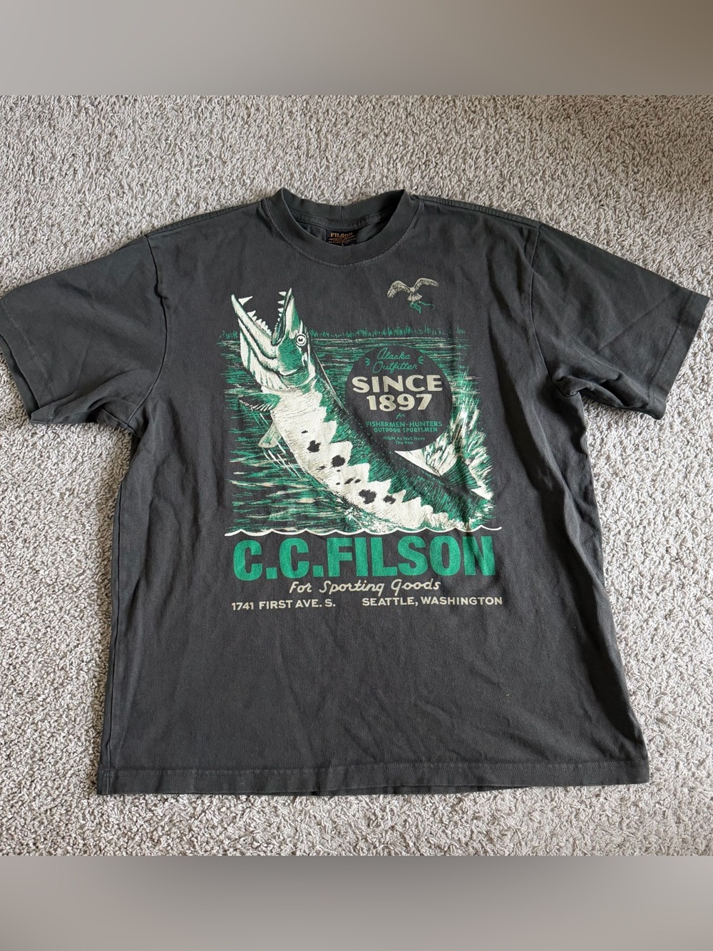 CC FILSON Fish Print Short Sleeve Tee T Shirt